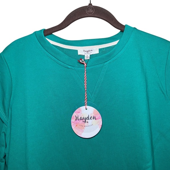 NWT Hayden Los Angeles Mini Emerald Green Sweatshirt Cold Shoulder Dress - Picture 4 of 5